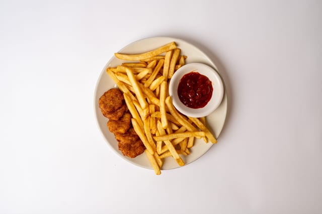 Chicken Nuggets (4 pcs).