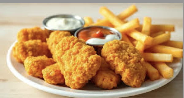 Chicken Nuggets (4 apices with Fries )